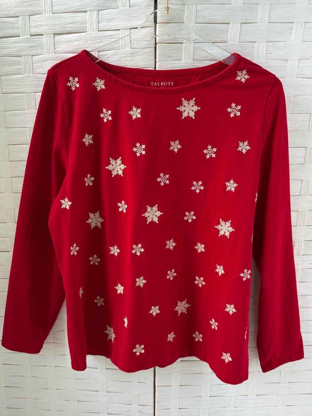 Talbots XL Red Crewneck Tee White Snowflake Embellishments 100% Cotton Holiday